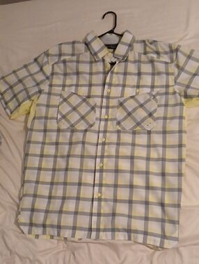 Under Armour Men’s Short-Sleeve Plaid Button-Down Shirt - Yellow & Gray